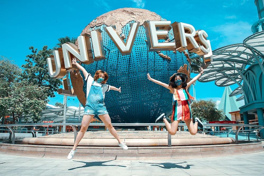 Resorts World Sentosa - Hotel Σιγκαπούρη Εξωτερικό φωτογραφία Universal Studios Singapore