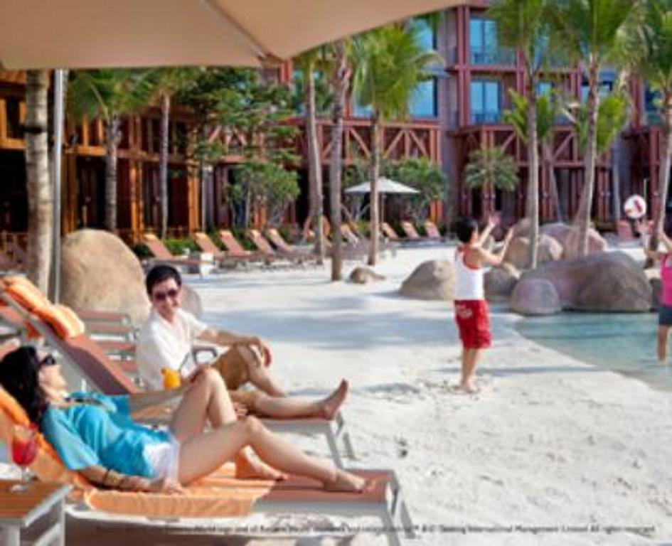 Resorts World Sentosa - Hotel Σιγκαπούρη Εξωτερικό φωτογραφία The beach at the Atlantis Paradise Island