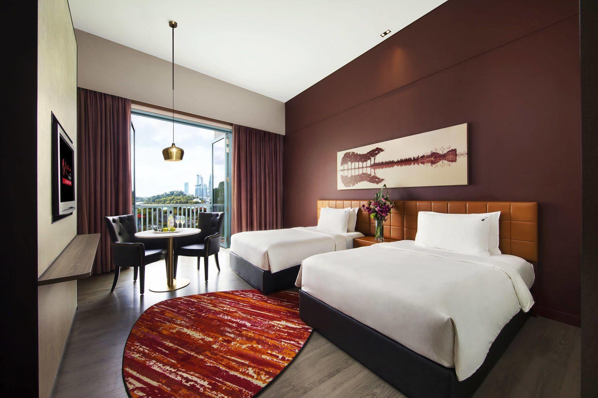 Resorts World Sentosa - Hotel Σιγκαπούρη Εξωτερικό φωτογραφία Deluxe Room